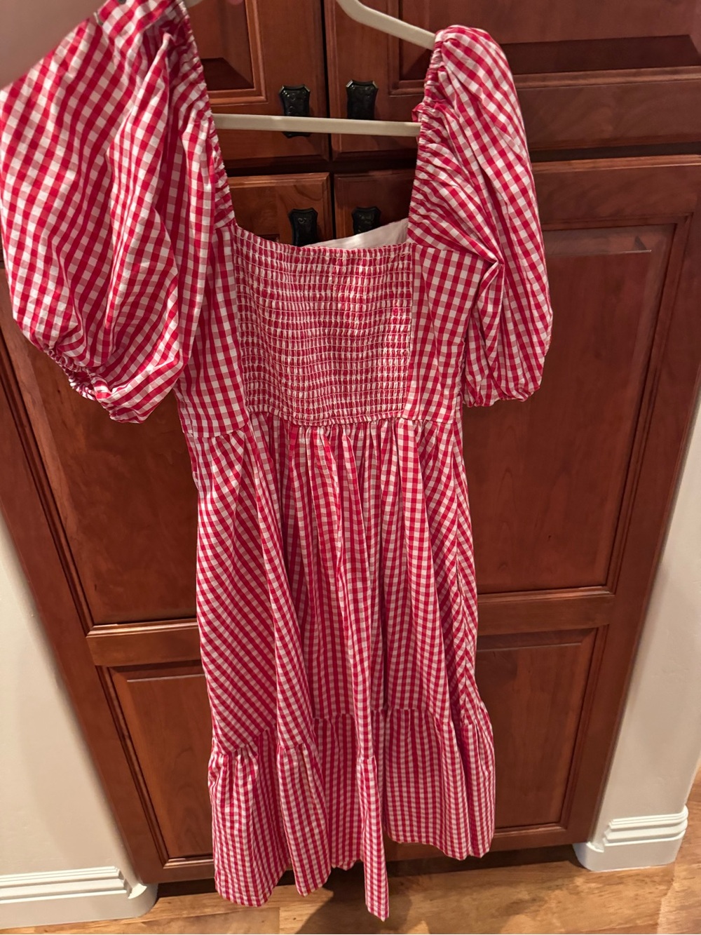 Abercrombie Women’s Red Gingham Puff-Sleeve Dress - Picture 3 of 3